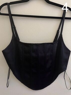 NWOT Black summer corset top Sky to Moon size M